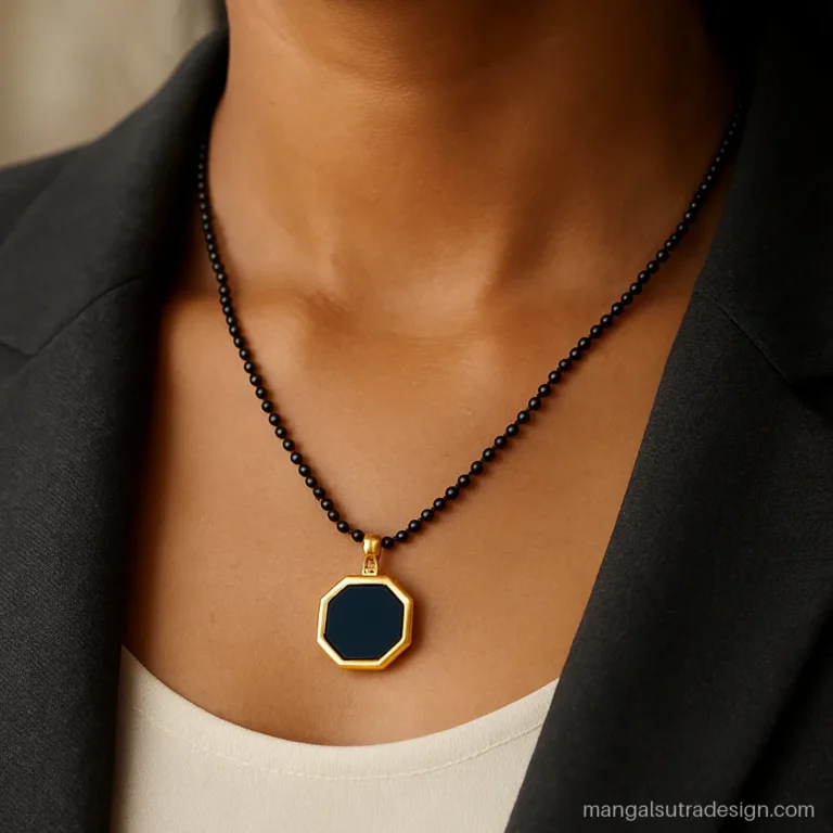 Octagon mangalsutra pendant in gold with a flat black onyx inlay
